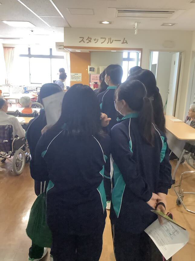 高2幼児教育コース 福祉施設見学会