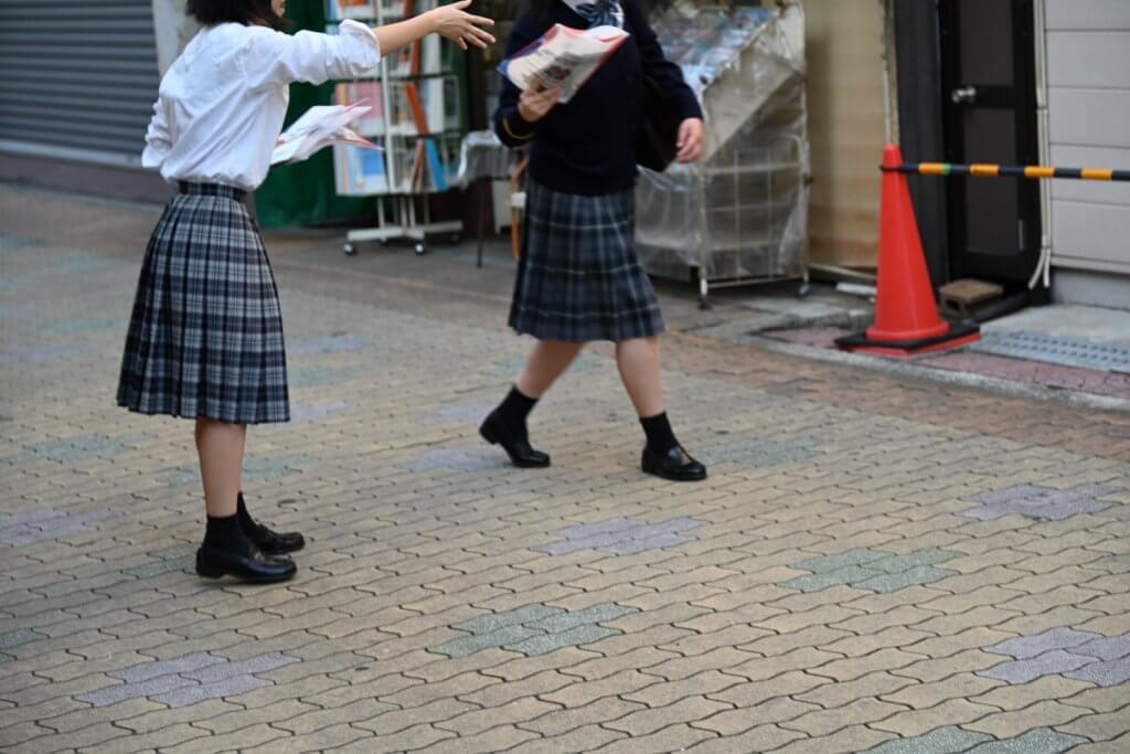 東住吉警察署と自治会生徒による防犯のよびかけ