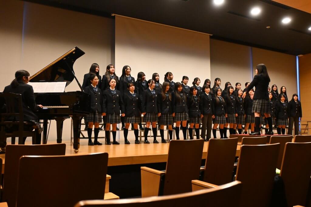 第10回 幼児教育コース生徒発表会